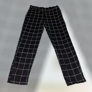 SHEIN - Men’s White Stripe , Black Pants